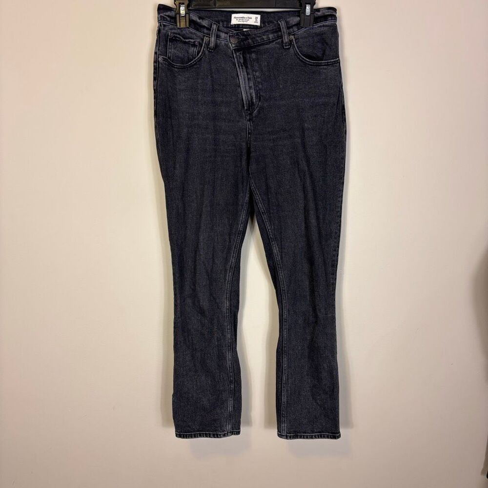 Abercrombie & Fitch The 90's Slim Straight Ultra High Rise Black Jeans 28 Short